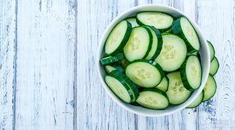 蘸白糖吃瓜,白糖蘸瓜,夏日清凉新体验