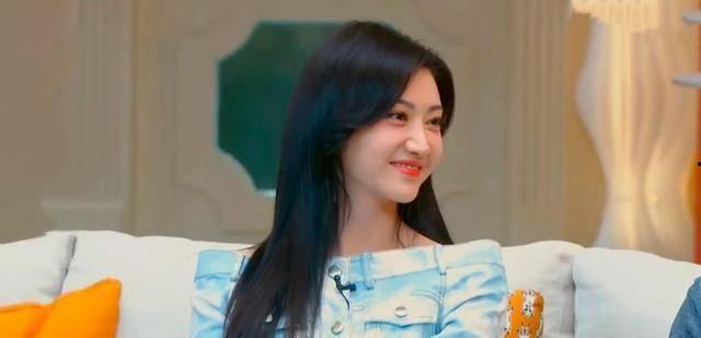 唐艺昕吃瓜现场,揭秘娱乐圈幕后真相